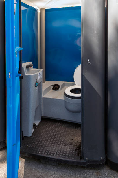 Portable Toilet Options We Offer in Blue Grass, IA