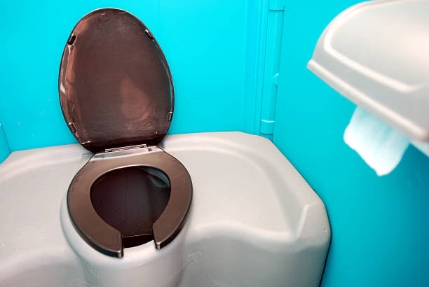 Best Portable toilet rental cost  in Blue Grass, IA